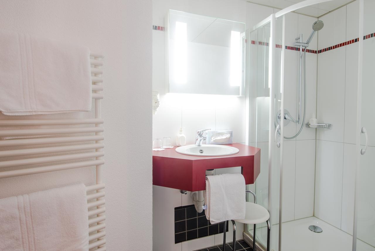 Hotel Gasthof Zum Roessle Altenstadt  Dış mekan fotoğraf